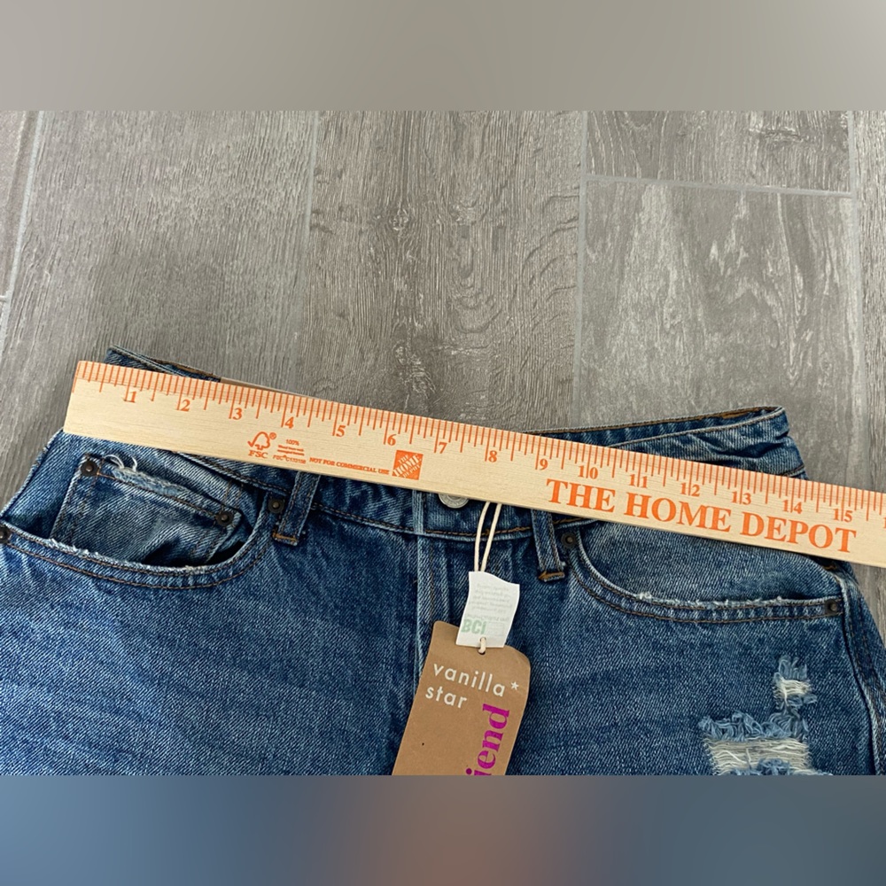NWT Vanilla Star Distressed 90's Boyfriend Jeans high-rise straight-leg size 9 - Picture 14 of 16